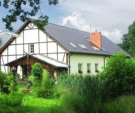 Pensjonat Kalina Komorze Buitenkant foto
