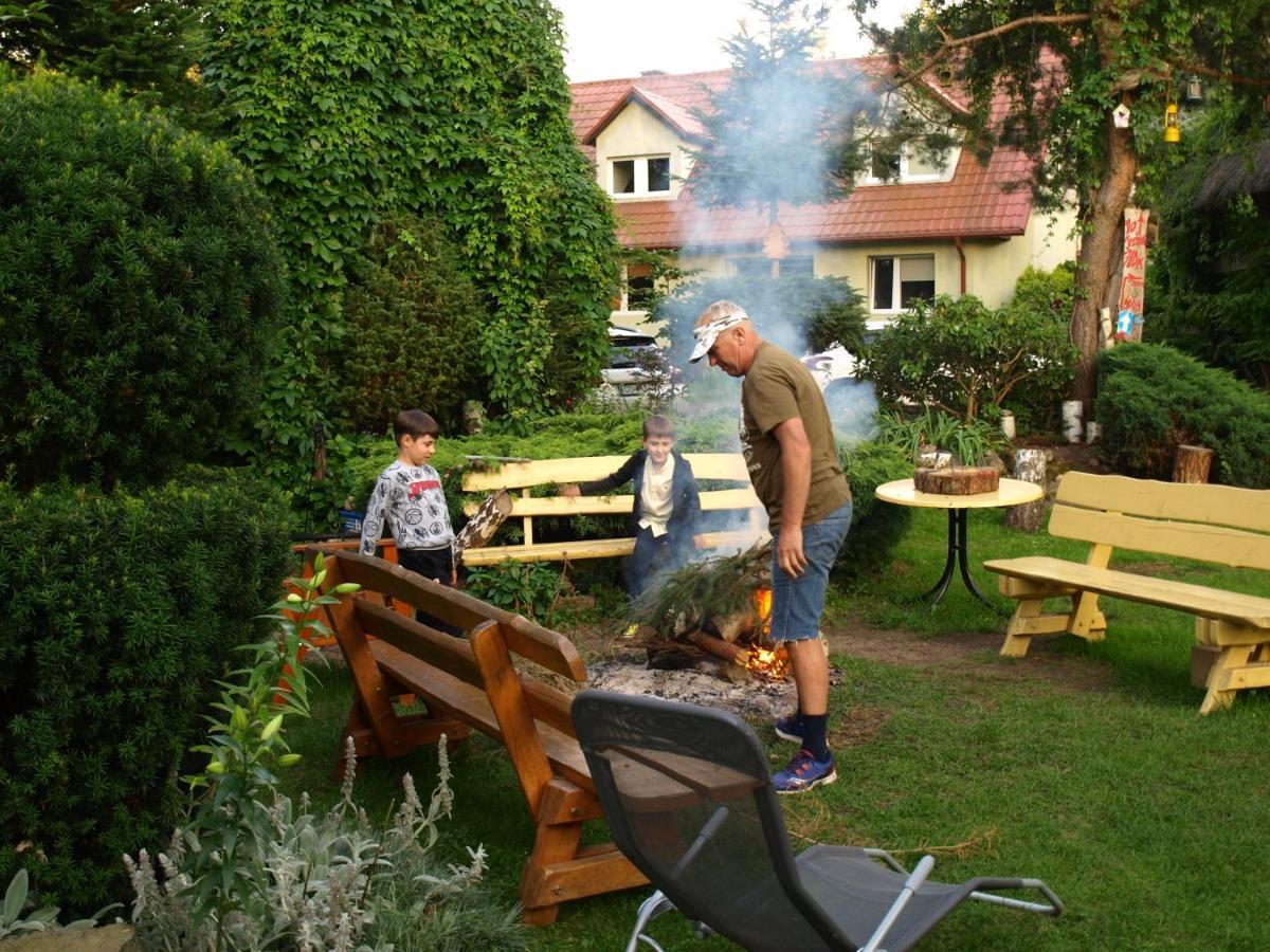 Pensjonat Kalina Komorze Buitenkant foto
